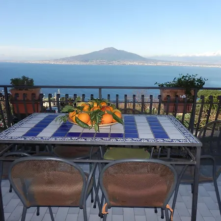 ベッド・アンド・ブレックファスト Giardino 21 Marzo ヴィーコ・エクエンセ